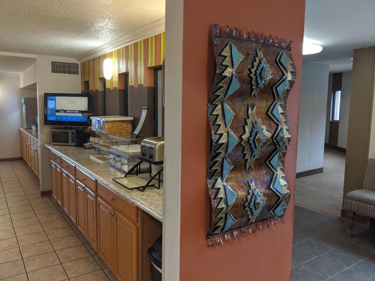 Western Inn And Suites Enid Exterior foto